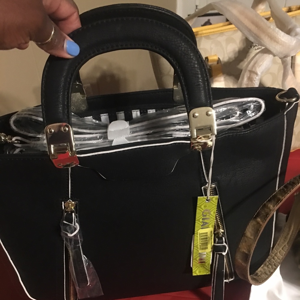 Gianni Bini Black Handbag